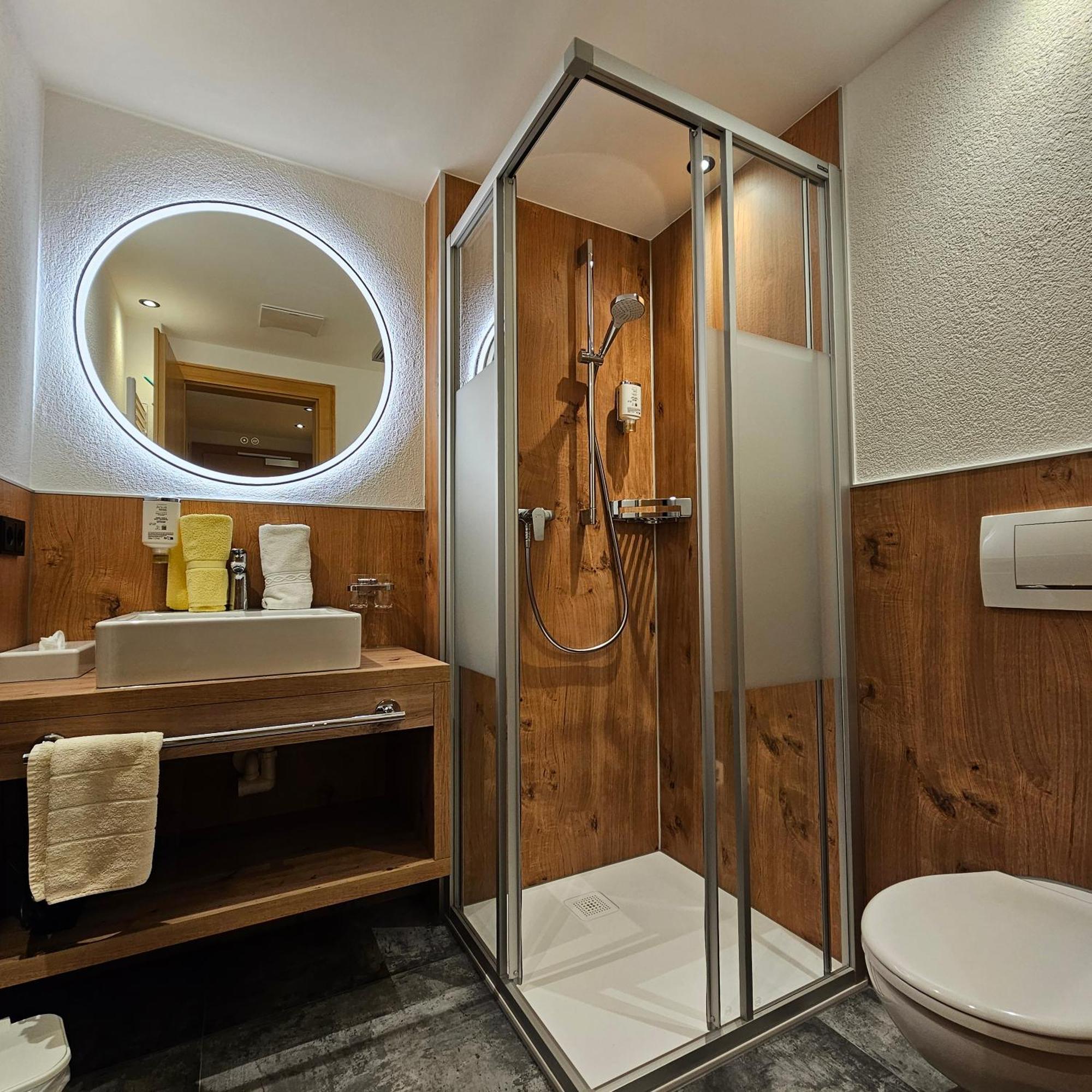 Appartements Kardona Ишгъл Екстериор снимка