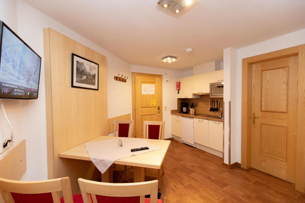 Appartements Kardona Ишгъл Екстериор снимка